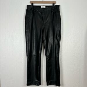 Abercrombie & Fitch Vegan Leather 90s Straight Ultra High Rise Pants NWT 33/16
